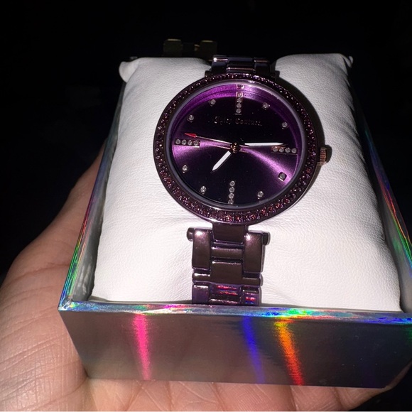 New Juicy Couture Purple Metallic Women’s Watch - Picture 3 of 7